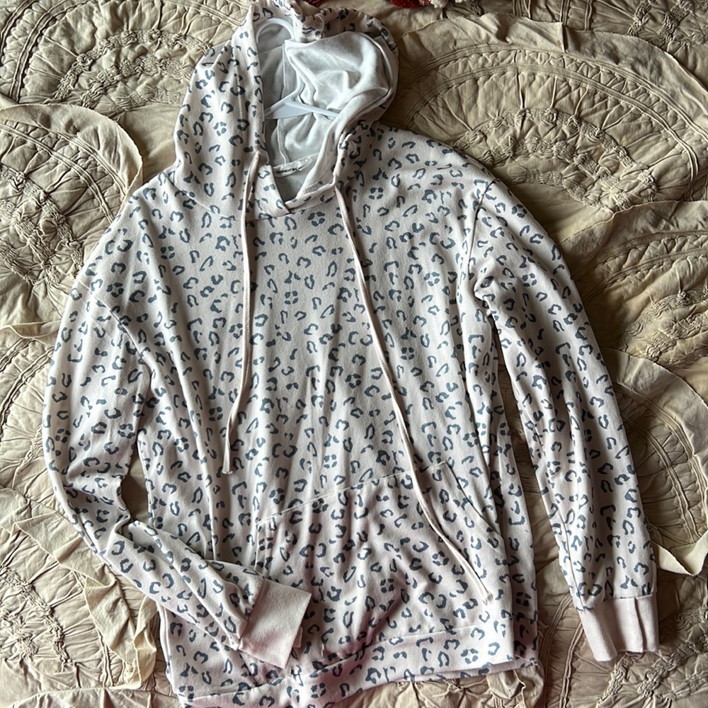 Goodnight Macaroon Cream Leopard Hoodie